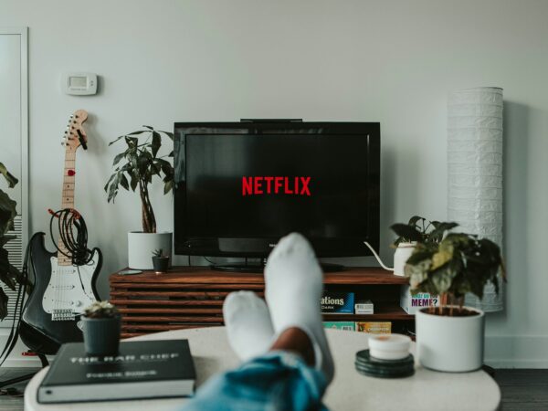 stream your favorite movies and tv shows anytime, anywhere with our streaming service. enjoy unlimited access to a wide range of content and discover new entertainment options with ease.